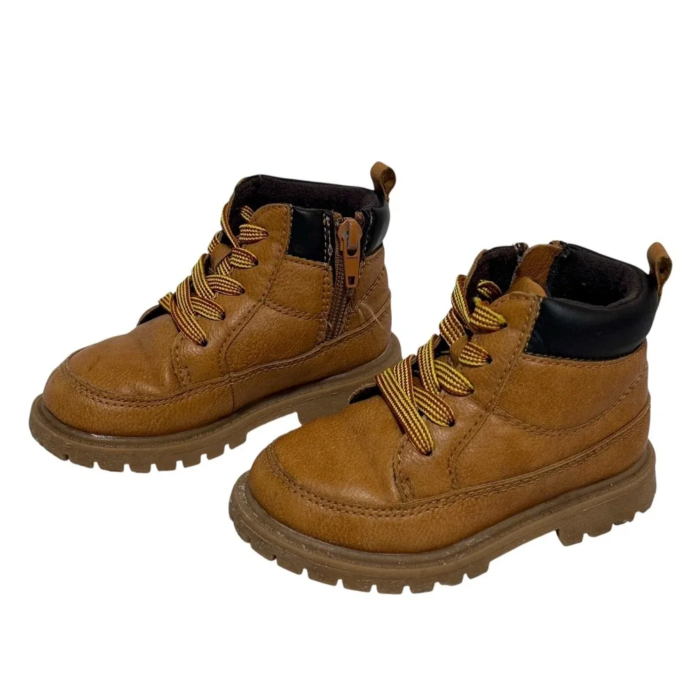 Carters Toddler Boys Tan Faux Leather Work Boots Side Zip Size 7M Brown Rugged